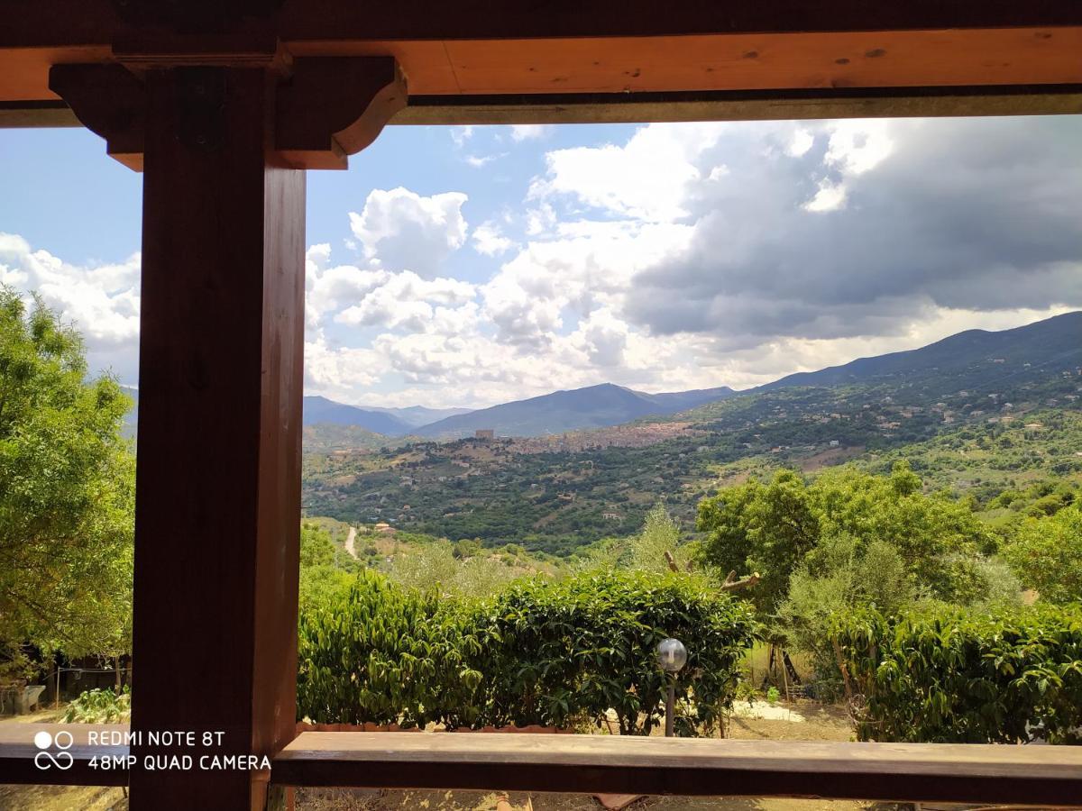 Room In Casa Castiglia A Woodhouse With Beautiful View Close Madonie Park กัสเตลบูโอโน ภายนอก รูปภาพ